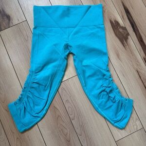 Lululemon Ebb to the Street Cropped Ruched Leggings 2